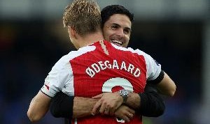 kaiyun app-阿尔特塔：厄德高拥有无数优点，成为队长受到尊重他无需大喊大叫