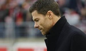 药效已无药厂现状：德国杯负德丙队+欧冠0-5出局+德甲6分劣势