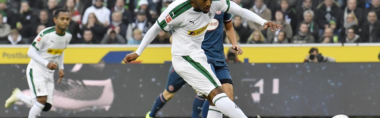 法媒：埃因霍温接近签下门兴前锋普莱亚，转会费300万欧+浮动